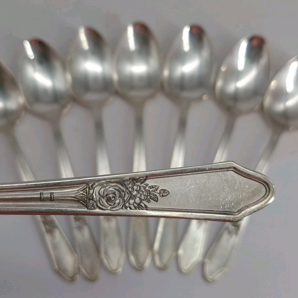 8X Tbsp Vtg Manor Plate Triple Rose Rosedale Table Spoons Silverplate